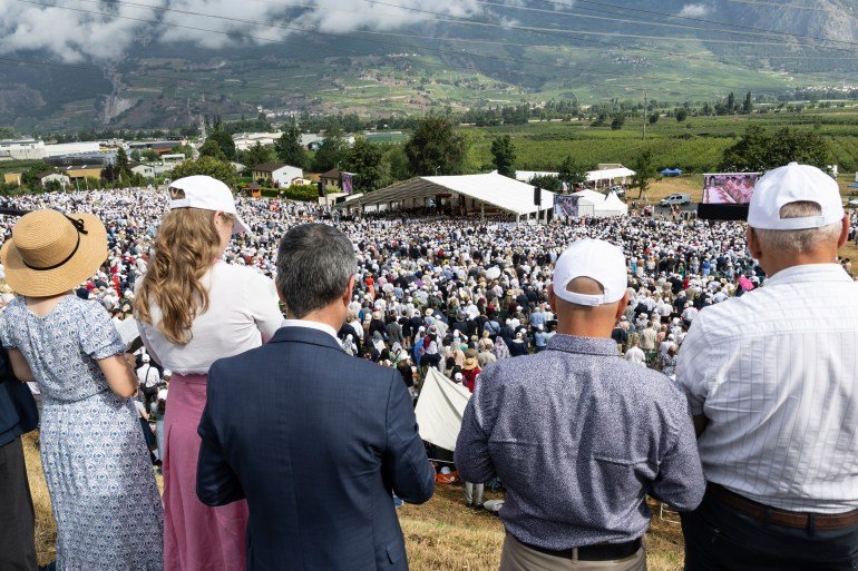 Crowds