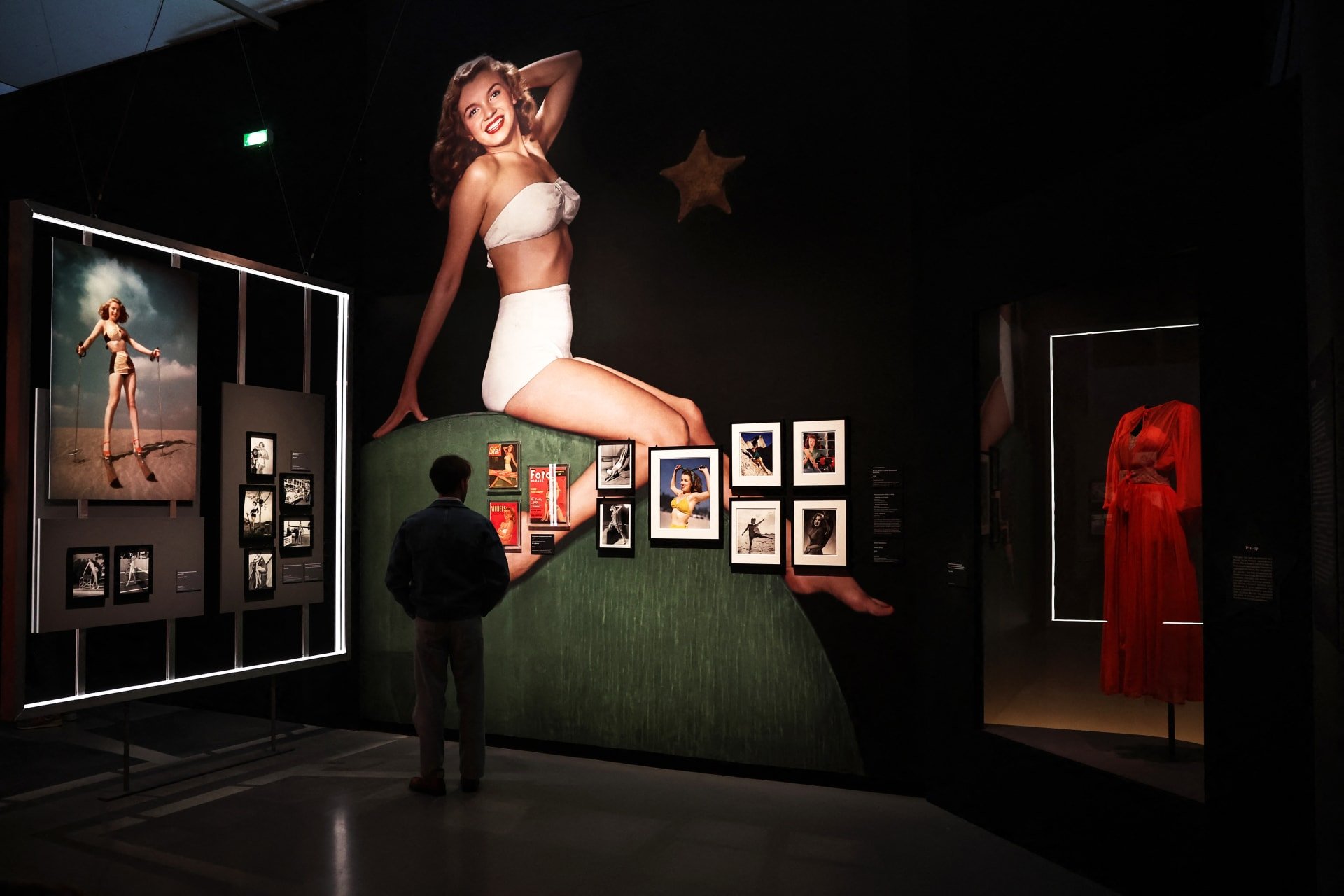 ����